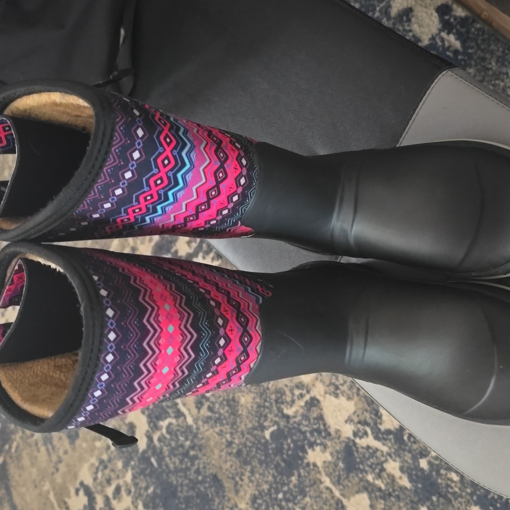 Super Cute Western Cheif Waterproof Seamless Rainboots